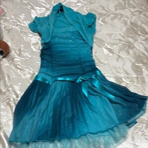 Amy Byer Blue Formal Dress with Fitted Bodice and Flared Skirt